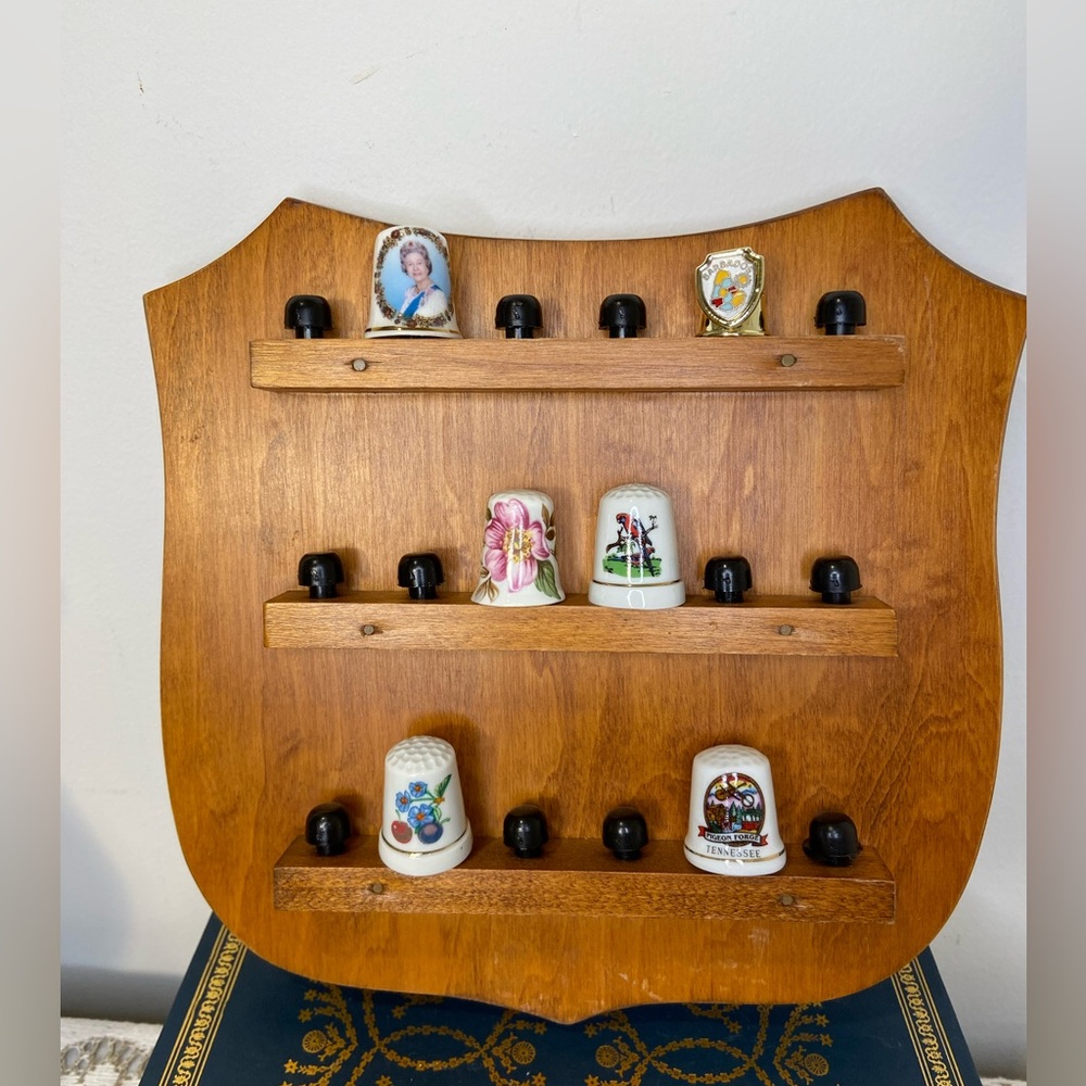 Thimble Starter Kit-Display Shelf with 6 Thimbles Included